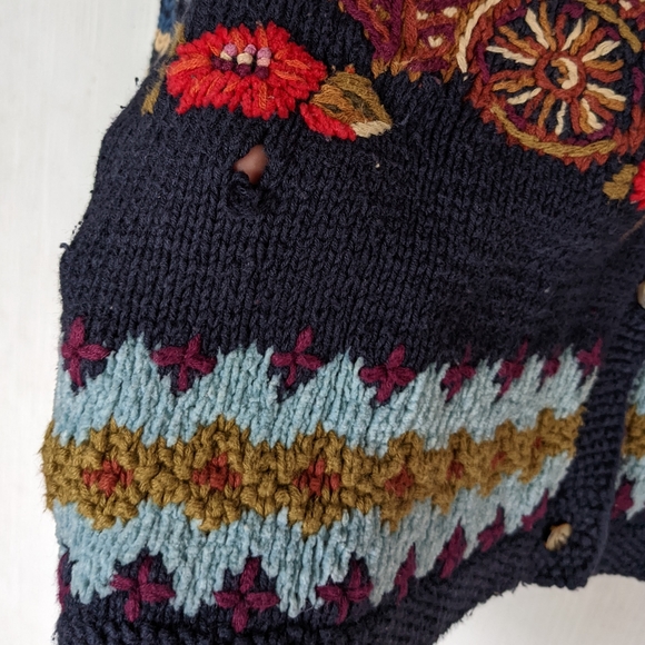 VINTAGE crewel knit colorful flowers granny cardigan sweater - Picture 3 of 8